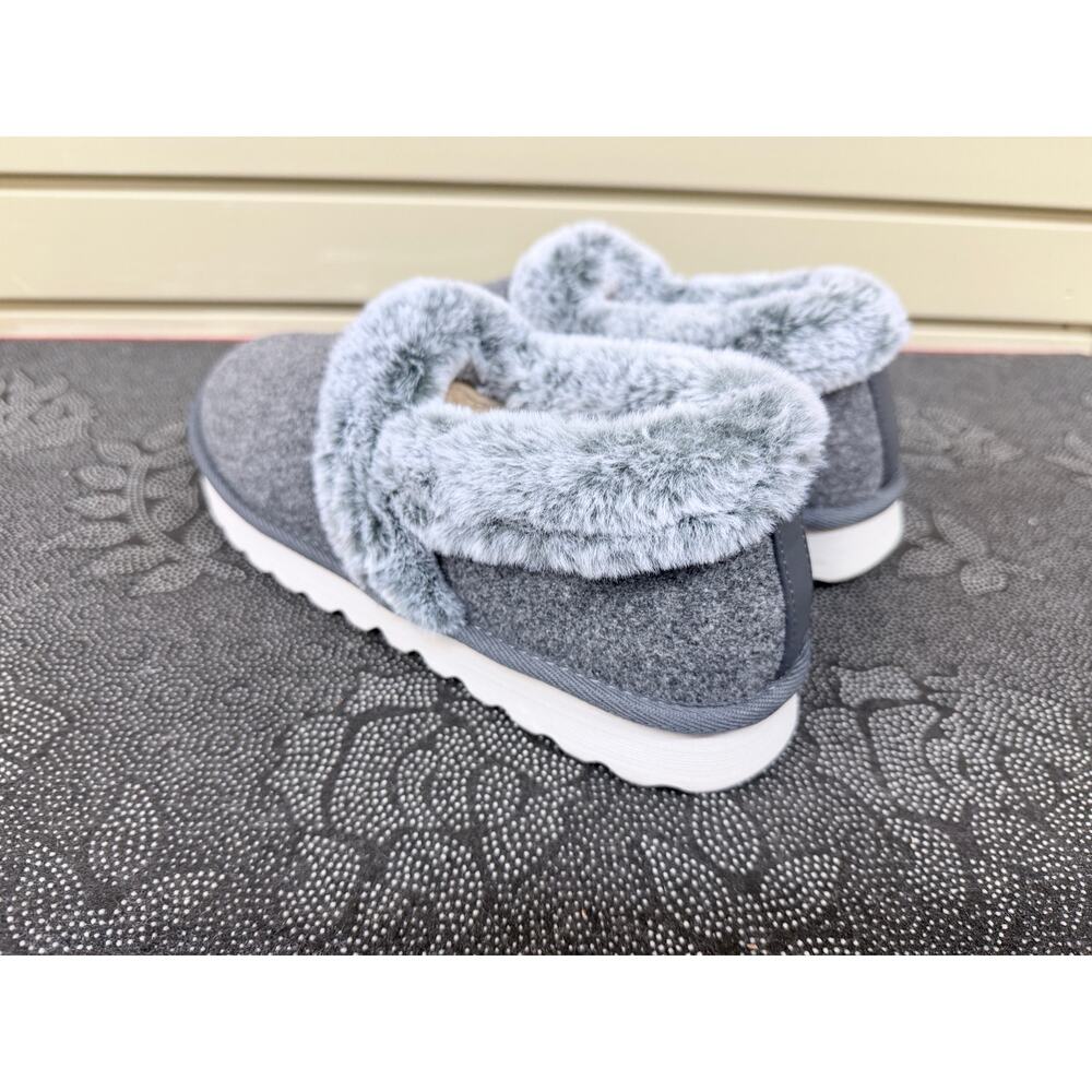 Skechers Cozy Up Frosty Snuggles Gray Slippers Women’s Size 9.5 - Picture 3 of 6